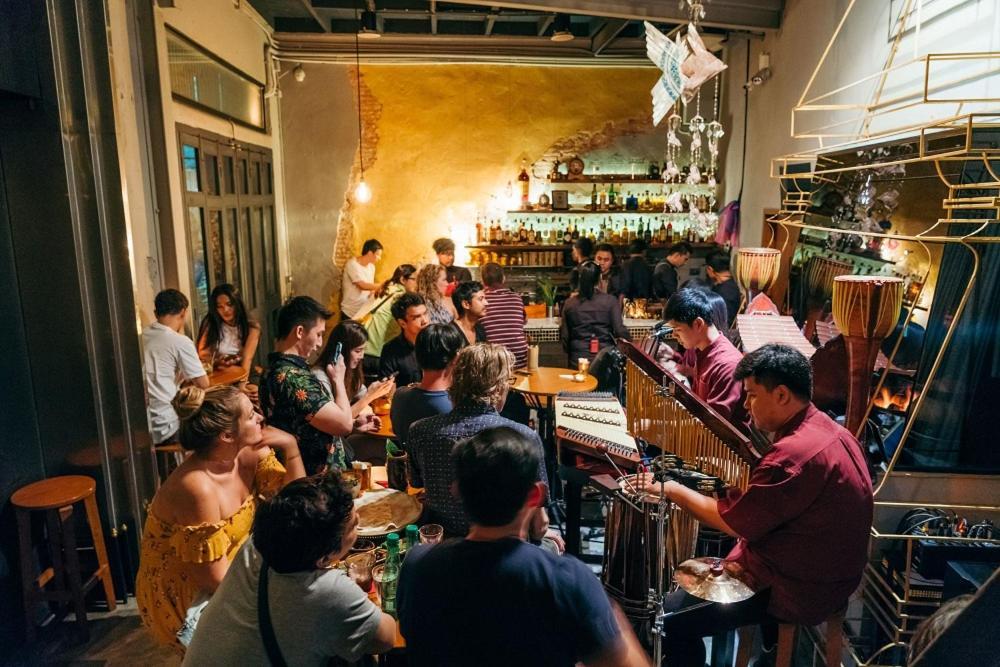 Noir Cafe And Hostel Chinatown Bangkok Banguecoque Exterior foto