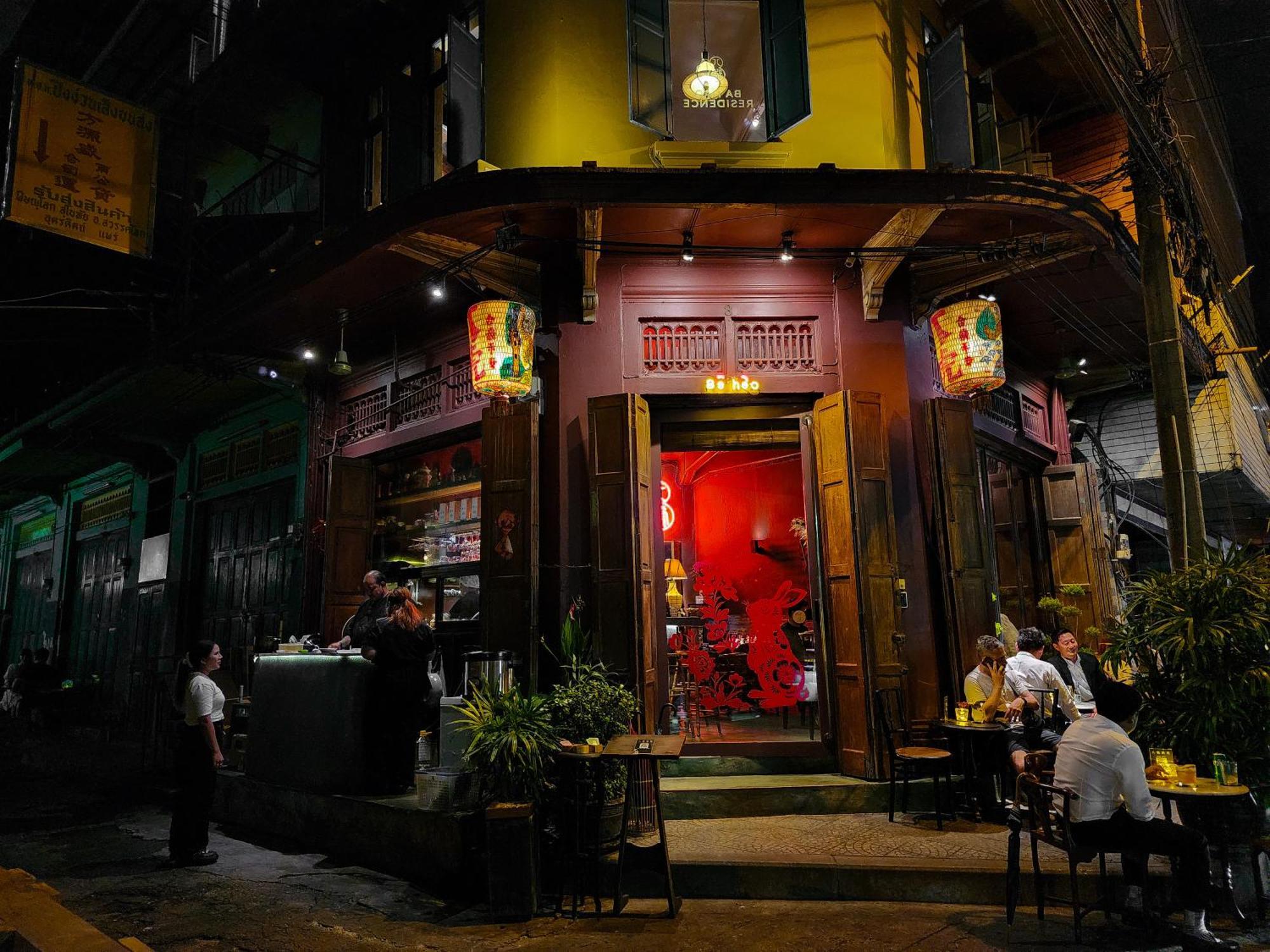 Noir Cafe And Hostel Chinatown Bangkok Banguecoque Exterior foto