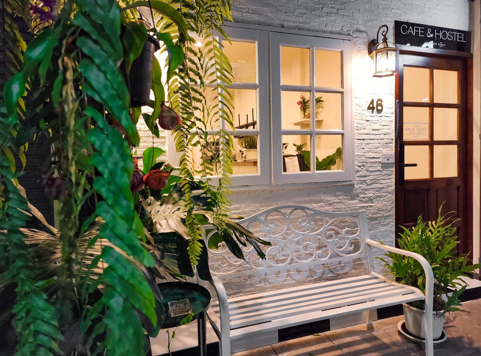 Noir Cafe And Hostel Chinatown Bangkok Banguecoque Exterior foto
